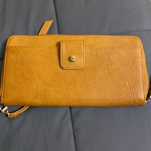 Antik Kraft faux/vegan leather wallet clutch.